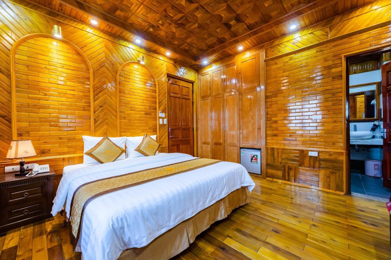 Theking Hotel Huong Gia Exterior photo